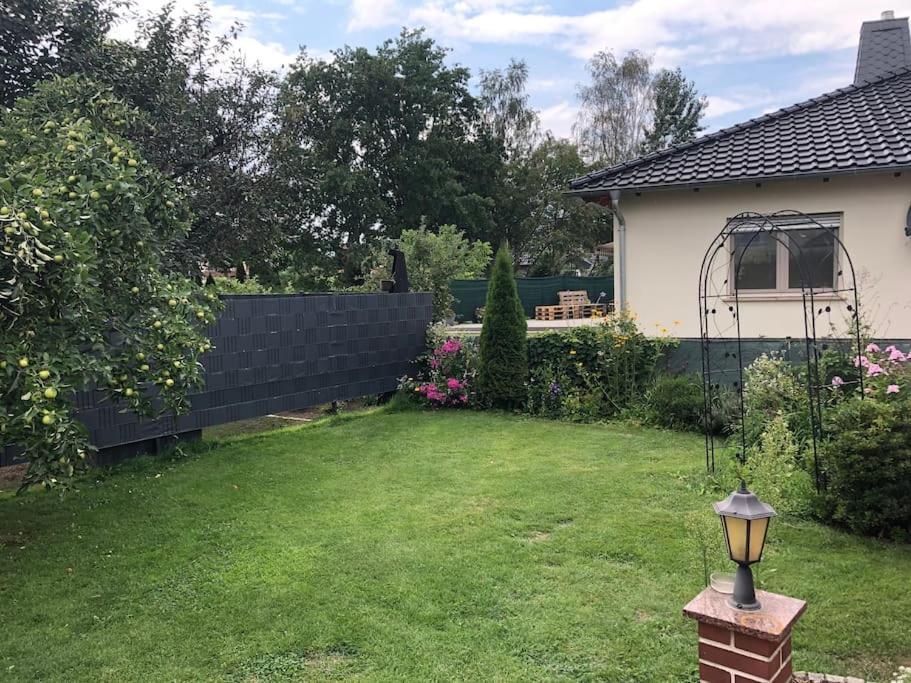 Gemuetlicher Bungalow In Cottbus - Sielow Dış mekan fotoğraf